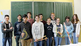 Beim Landeswettbewerb erfolgreiche Mathe-Asse Tim Kauer, Iven Frehsen, Alim Bhatti, Benno Löschel, Timo Fritsch, Daniel Schiller, Florine Feurer, Josh Homann, Stephanie Much, Lars Angstmann, Lara Celine Schiele.